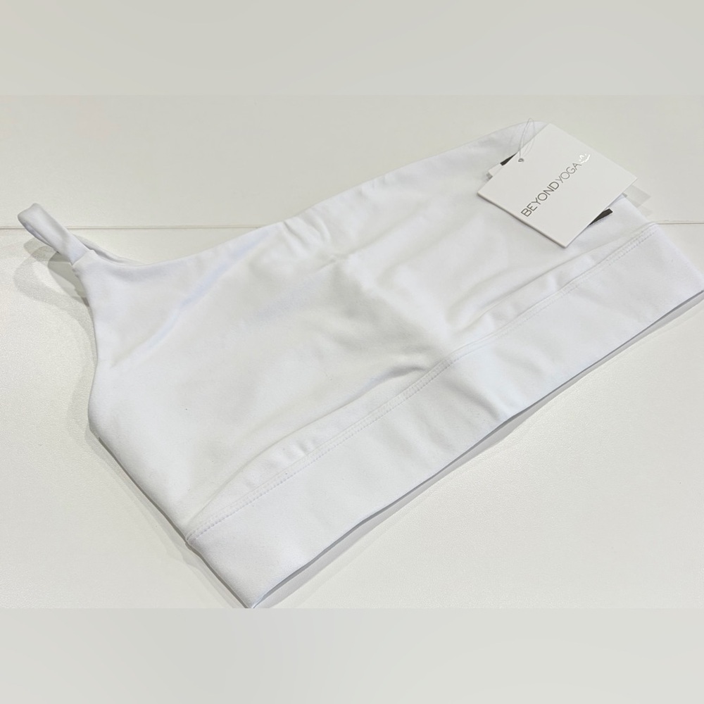 Beyond Yoga Women's Medium Spacedye One Shoulder Long Line Bra Cloud White NWT